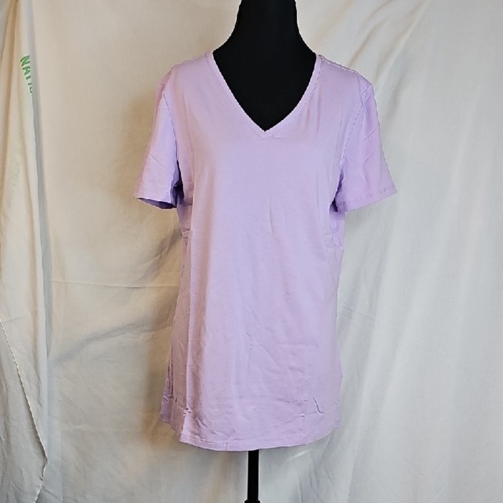 Lavender V-Neck Women's T Modal Cotton & Elastane for a Soft Feel